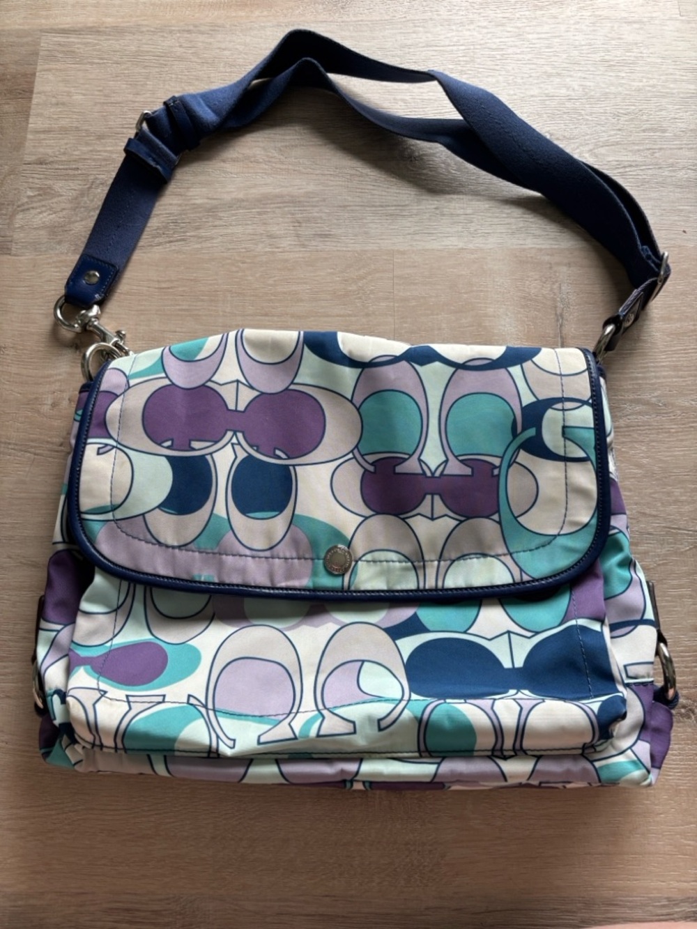 Coach Kyra Daisy Crossbody Shoulder Bag in Teal, Purple & Navy